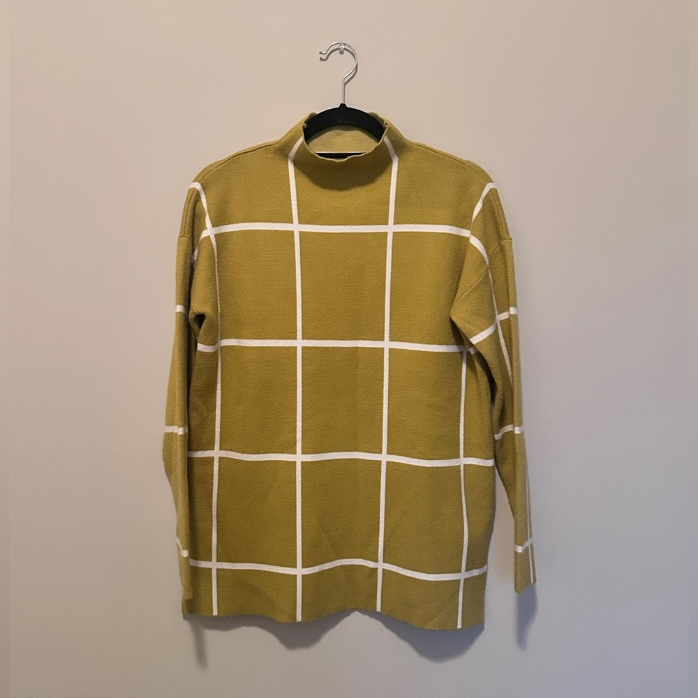 Max Studio Chartreuse Grid Turtleneck Sweater